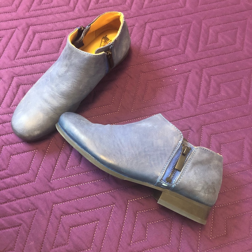 Fluevog Radio RFI Booties